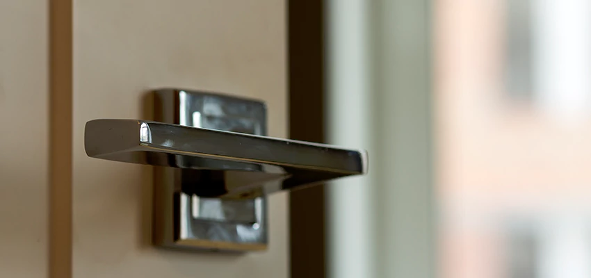 Door Lever Knob Repair in Lincoln, California