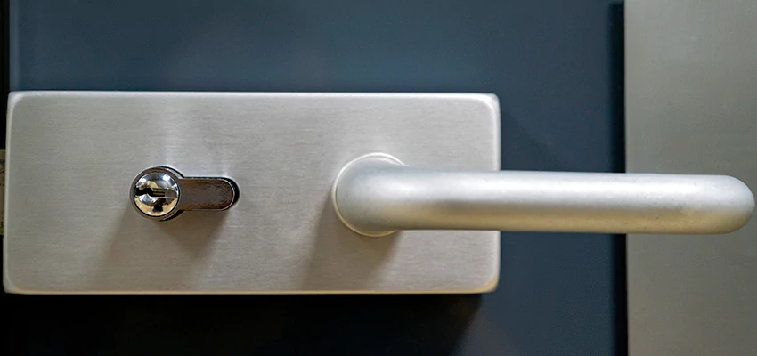 Change Patio Door Locks in Lincoln, California